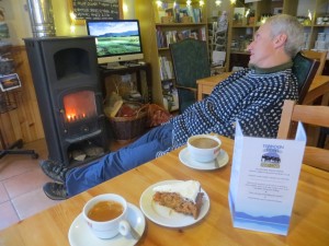 The Torridon Coffee Shop is often a great place to meet walkers and climbers after a day out. good fire, cake and coffee too..