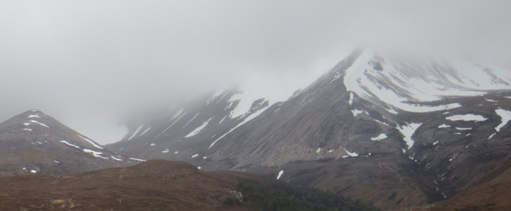 East end Beinn Eighe. A lot of snow loss at lower elevations....but more up high in the cloud.