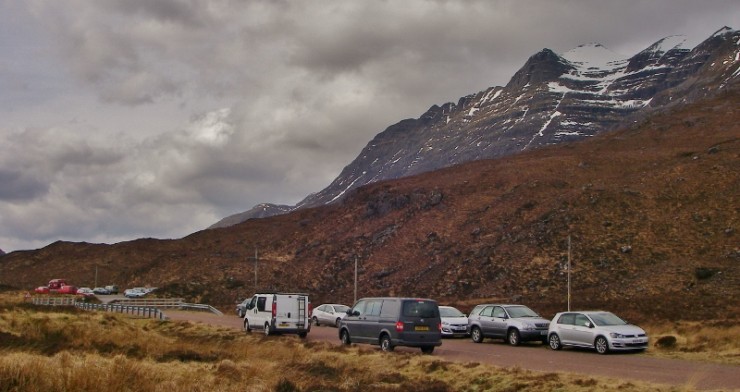 But it might be busy judging by the number of cars in the Coire Dubh park!