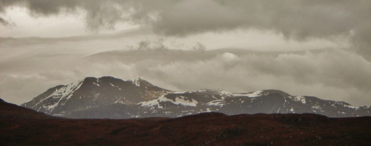 An Teallach this morning from the NW as the cloud thickened up and the cloud base lowered