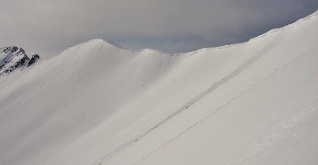 Cornice collapse from previous day - most likely due to effect of the sun.