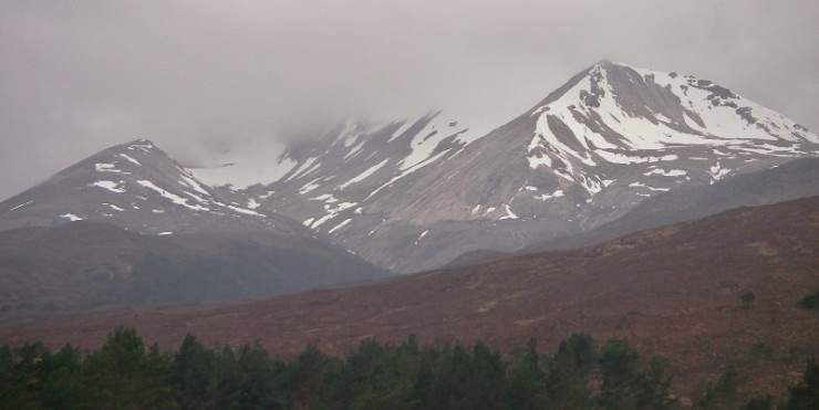 The usual view of Creag Dhubh, Beinn Eighe and the diminishing snowpack.