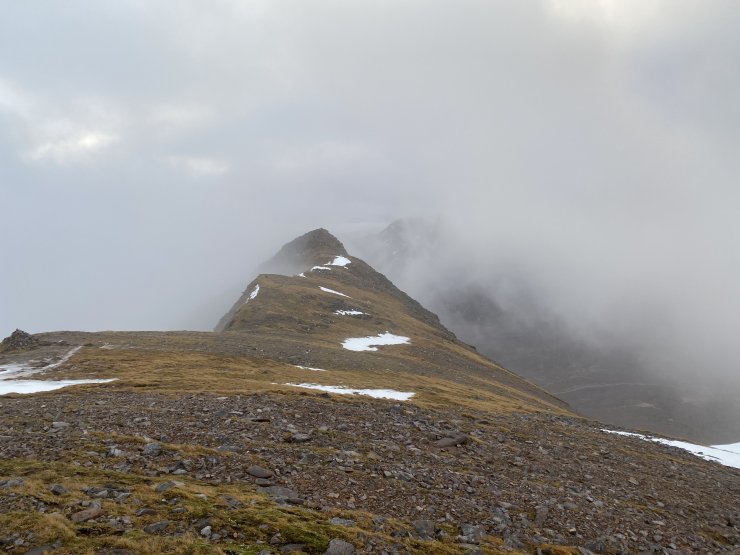 Snow amounts on Beinn Eighes Ridgeline. Looking along to the offshoot of Stuc Coire an Laoigh